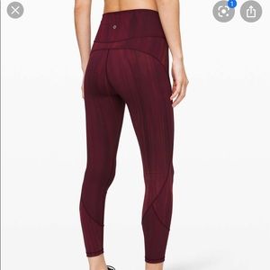 In Movement Everlux 25”